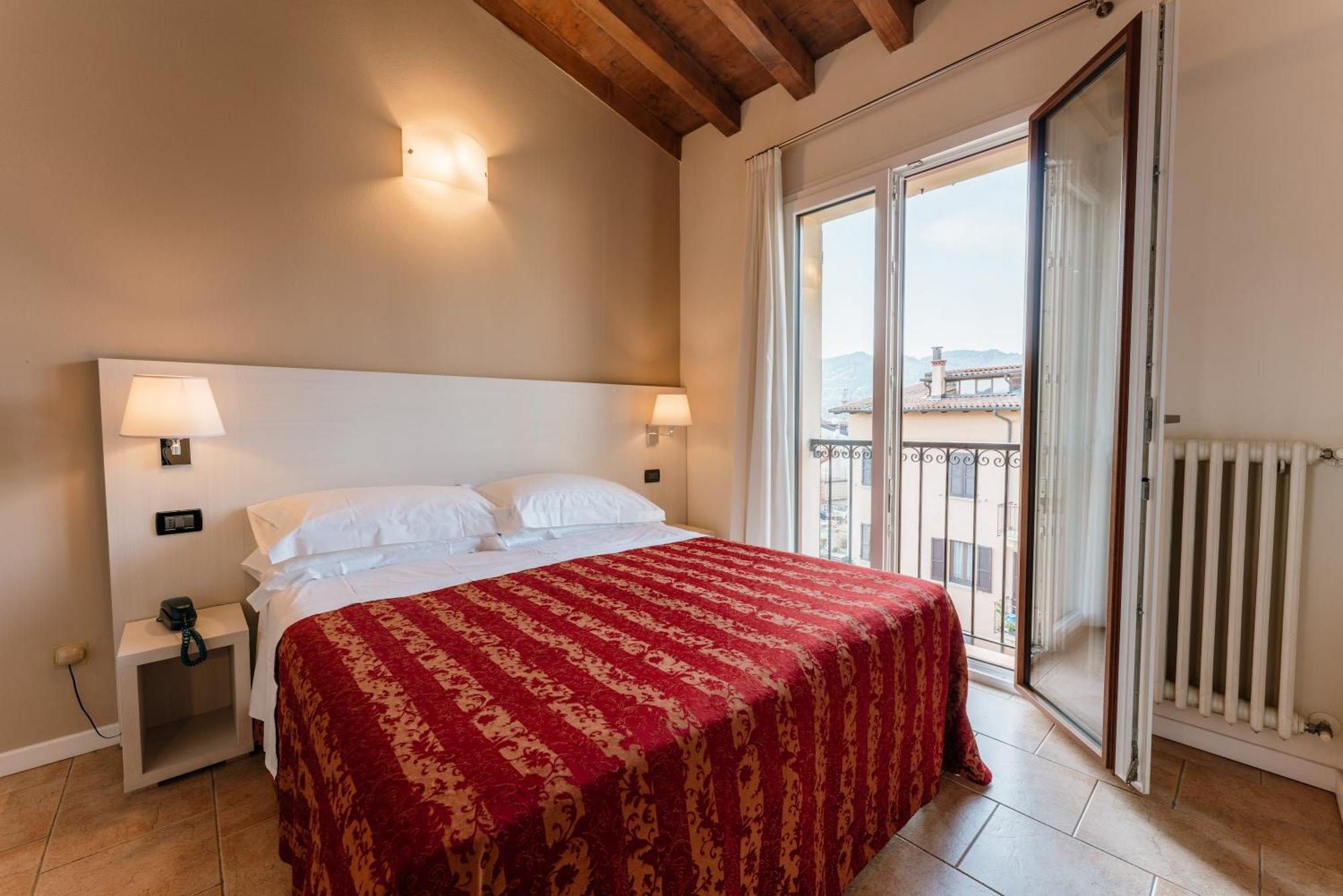 Hotel Eden Salo